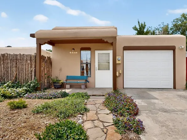 1238 Senda Ln, Santa Fe, NM 87507