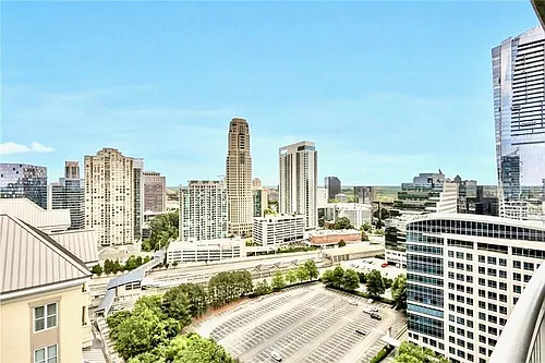 3338 Peachtree Rd NE Photo 1
