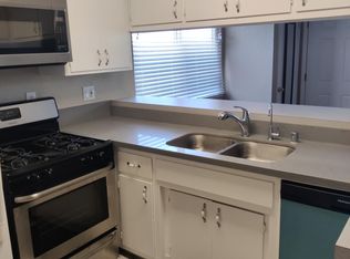 4028 Fruitridge Rd APT 4, Sacramento, CA 95820