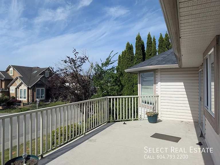 31033 Upper Maclure Rd — Photo 48