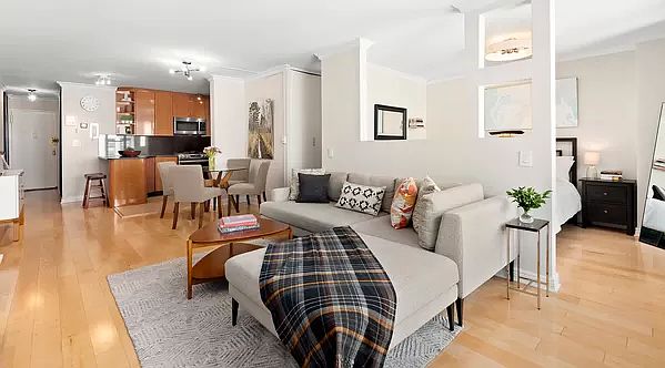 1st image of 85 Livingston St APT 16B