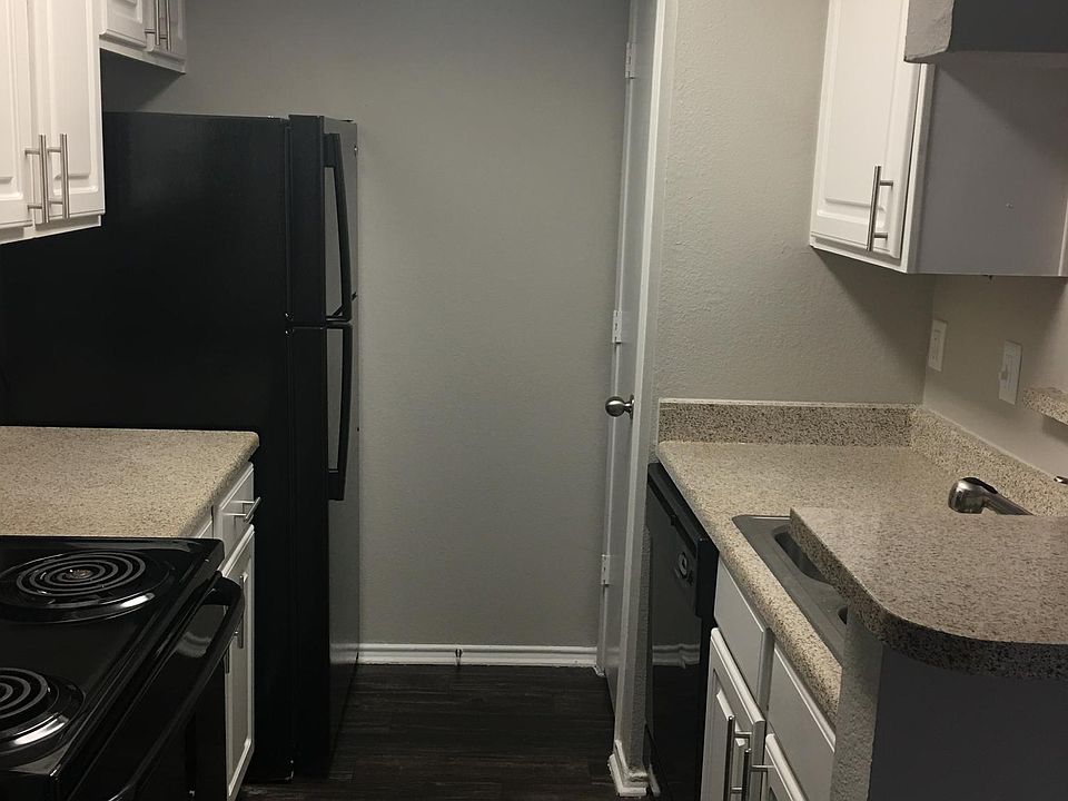 1st image of 1732 Sun Glow Dr APT 3317
