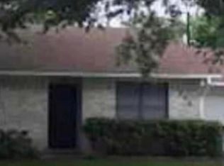 202 Byron Ln, Victoria, TX 77901