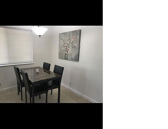 5th image of 3075 Pearl Ave APT 1