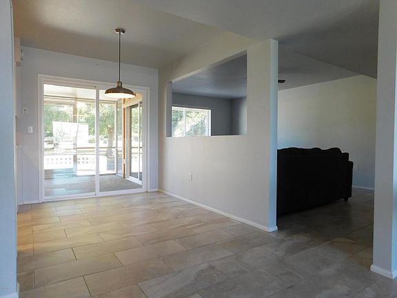 5th image of 14833 N Boswell Blvd