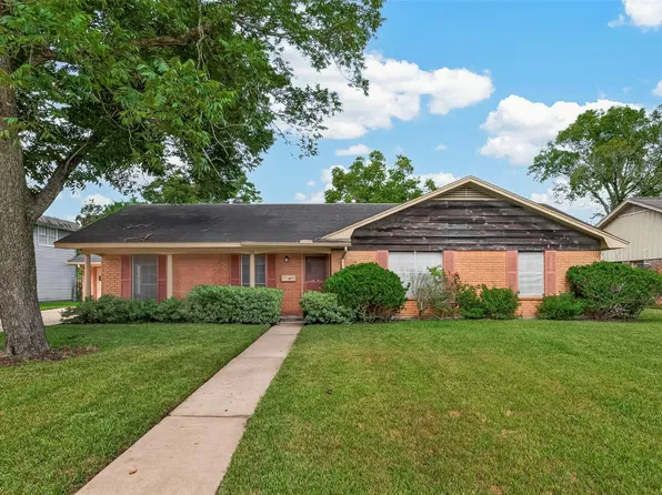 1115 Timber Ln, Rosenberg, TX 77471