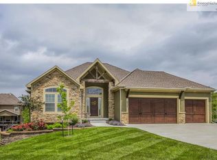 9717 Hastings St, Lenexa, KS 66227