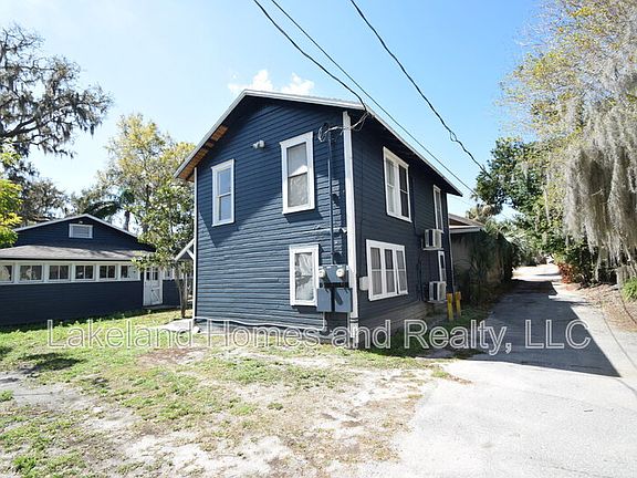 2nd image of 906 1/2 Vistabula St Unit 2