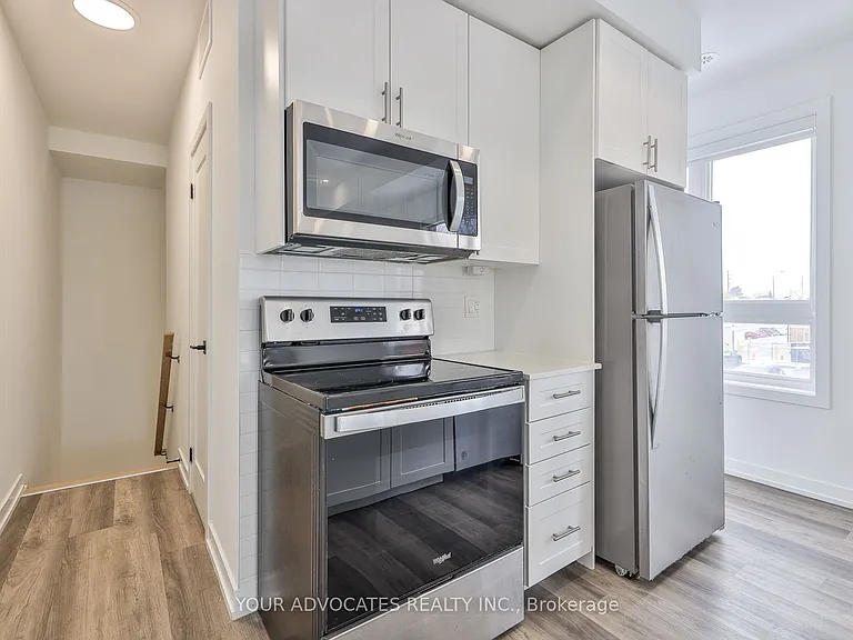 9 Vivian Rd — Photo 24
