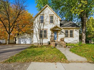 536 Garfield Ave, North Mankato, MN 56003
