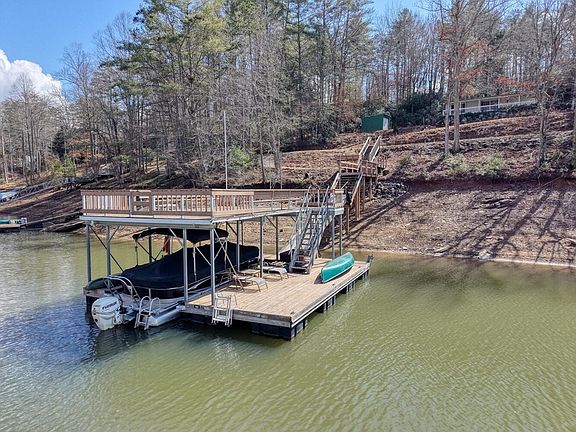 5th image of 333 Reece Creek Rd W