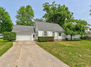 1642 W Norton Ave, Norton Shores, MI