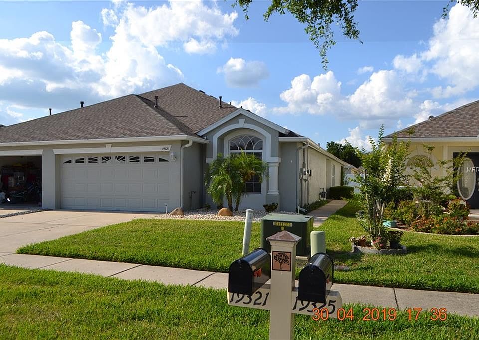 1st image of 19321 Weymouth Dr