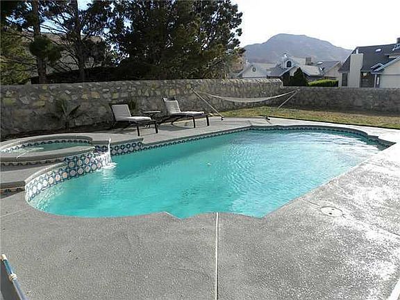 2nd image of 4500 Loma De Cobre Dr