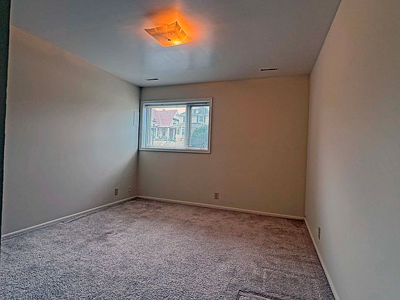 5th image of 4903 California St #2