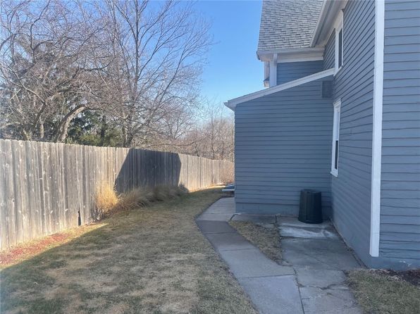 cedar-rapids-iowa-124302872 picture