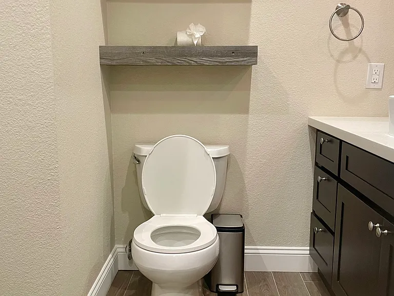 202 Compton Cir #D — Photo 10