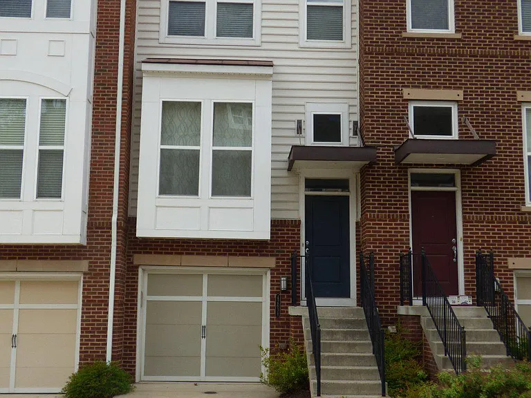 42638 New Dawn Ter — Photo 1