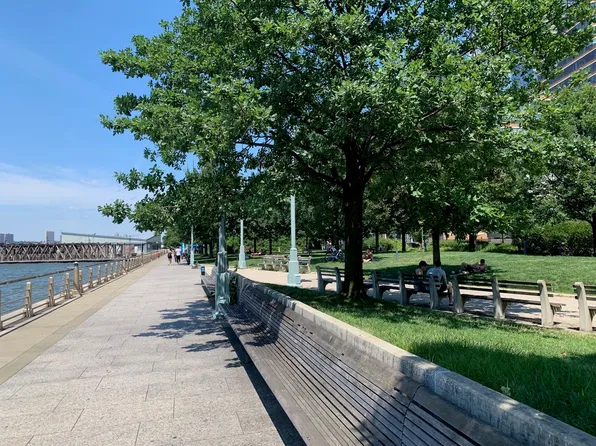 433 West 34th Street image 10 of 11