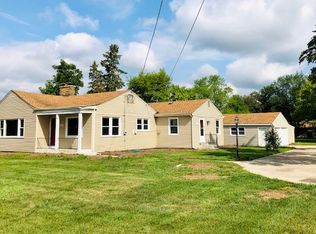 2460 E Ballard Rd, Des Plaines, IL 60016