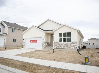 1729 E Rainbow Bridge Dr Lot 7002, Eagle Mountain, UT 84005