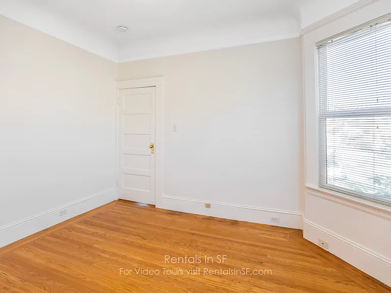 107 Woolsey St — Photo 4