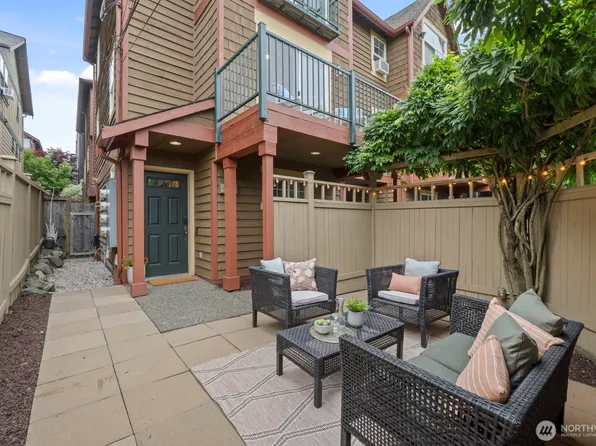 2606 NW 57th Street #B, Seattle, WA 98107