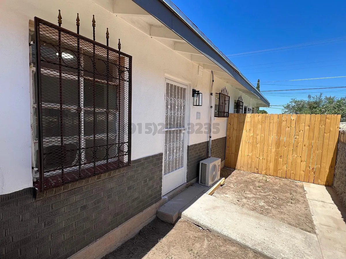 Building Photo - 4115 Fred Wilson Ave #3