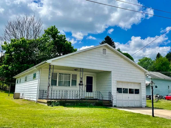 100 Hartman St, Kingwood, WV 26537