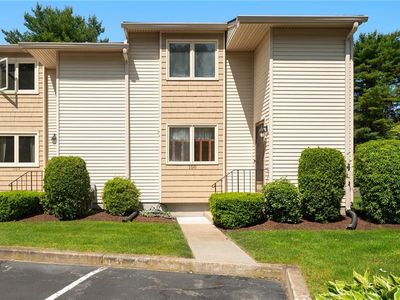 500 E Greenwich Ave APT 108, West Warwick, RI, 02893
