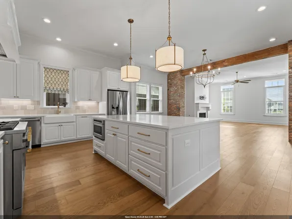 13820 Woody Creek Dr, Baton Rouge, LA 70810