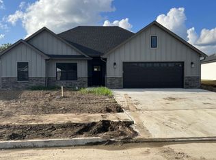 2009 Random Rdg, Columbia, MO 65201