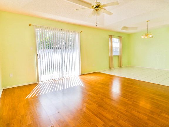 3rd image of 165 Vista Del Golf