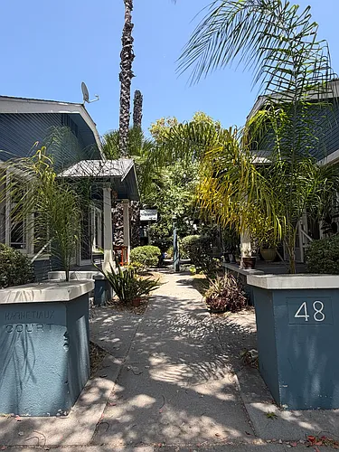 48 N Catalina Ave #9 Photo 1