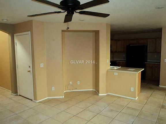 3rd image of 9244 Millikan Ave
