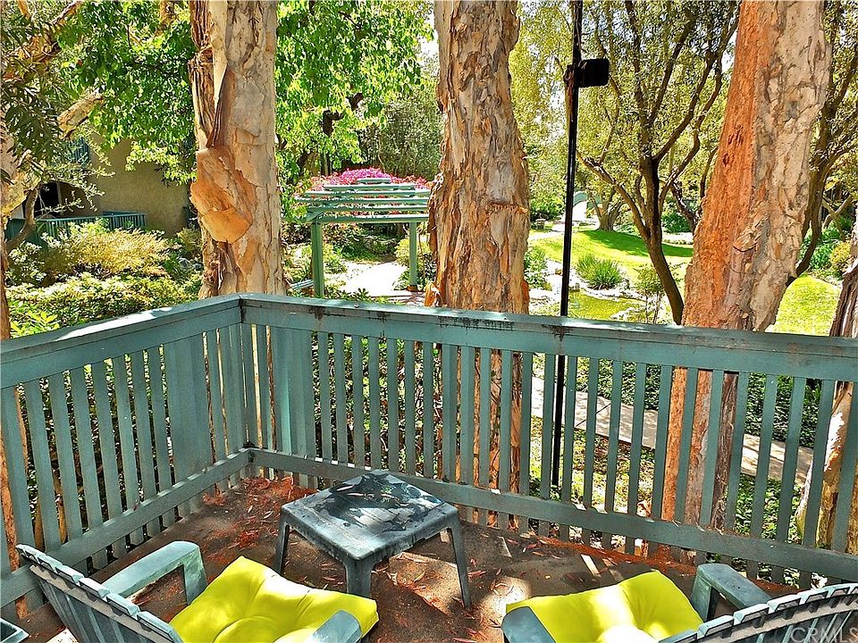 1st image of 576 N Bellflower Blvd Unit 126