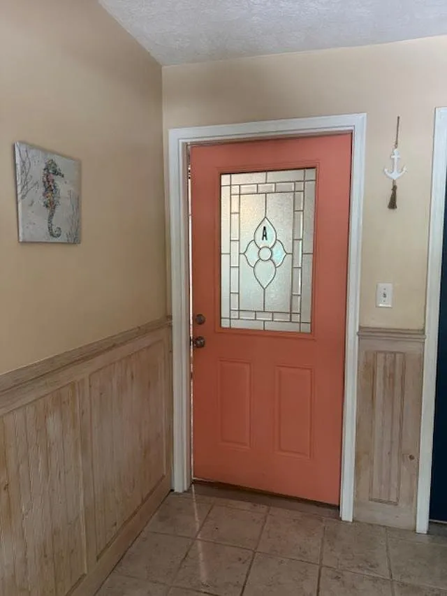 3 bed, 1150 sqft, $2,100 — Photo 4