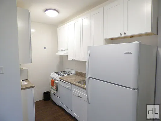 Rented by Highline Residential | media 63