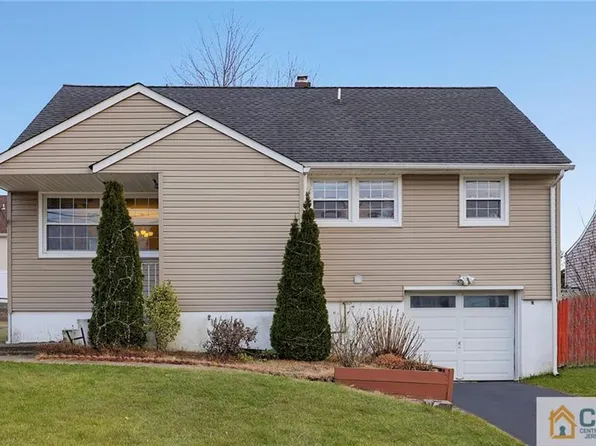 108 Ethel St, Metuchen, NJ 08840