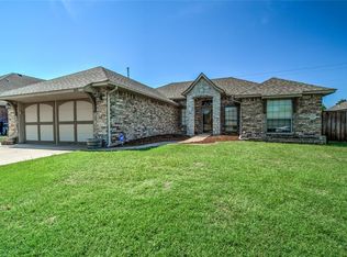 1836 NW 172nd St, Edmond, OK 73012