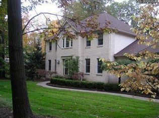 8977 Red Tail Ln, Kirtland, OH 44094
