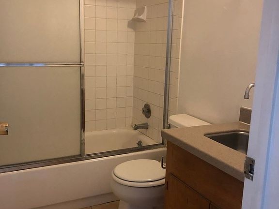 2nd image of 815 Kains Ave APT 2