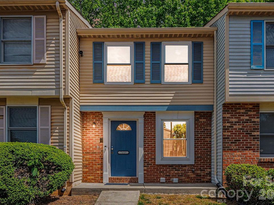 1st image of 7609 Holly Grove Ct