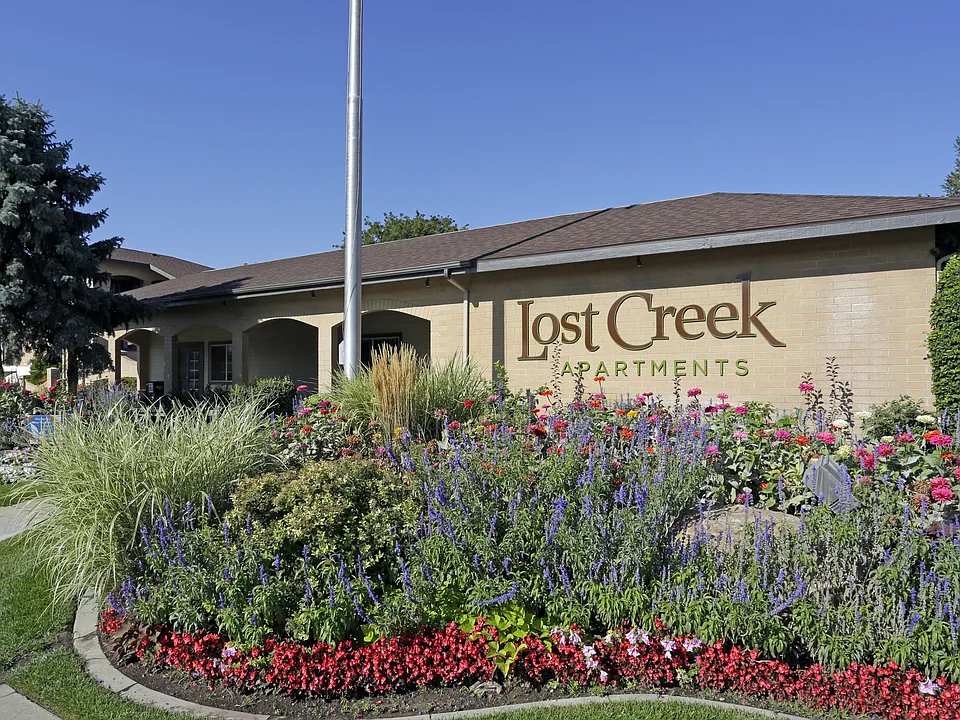 Lost Creek Apartments