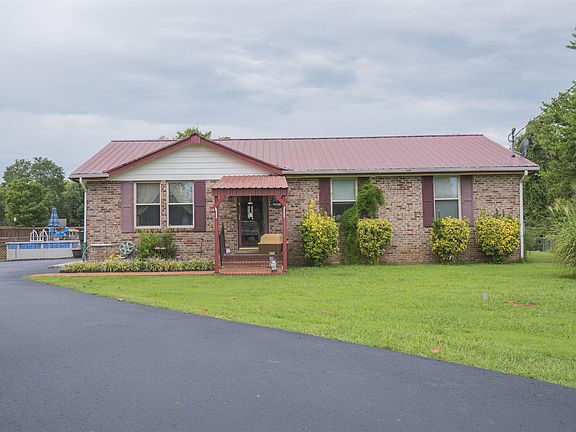 2nd image of 7831 Clearwater Ct