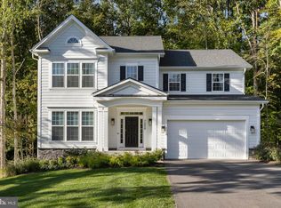 7028 Roxann Rd, Alexandria, VA 22315