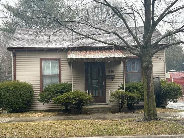 49 Pearl St, Brantford, ON N3T 3N5