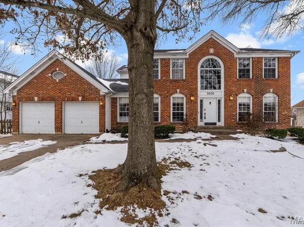 5830 Wellington Farm Dr, Saint Charles, MO 63304