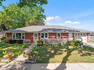 352 S James St, Kimberly, WI, 54136
