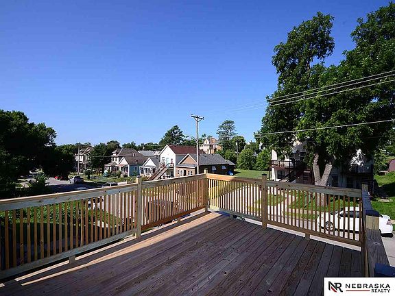 5th image of 829 S 21st St